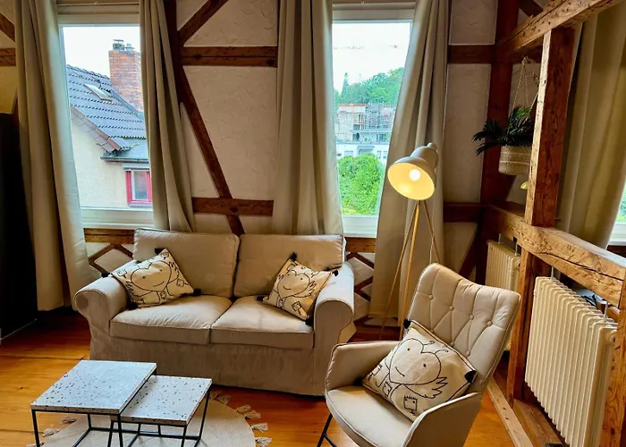 Leopold's Mit Garten Und Vesteblick Mitten In