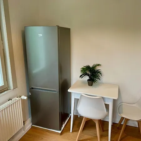 Leopold's Mit Garten Und Vesteblick Mitten In Apartment