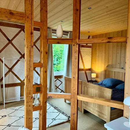 Leopold's Mit Garten Und Vesteblick Mitten In Apartment *