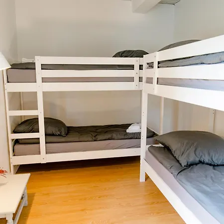 Leopold's Mit Garten Und Vesteblick Mitten In Apartment