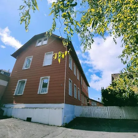 Apartment Leopold's Mit Garten Und Vesteblick Mitten In