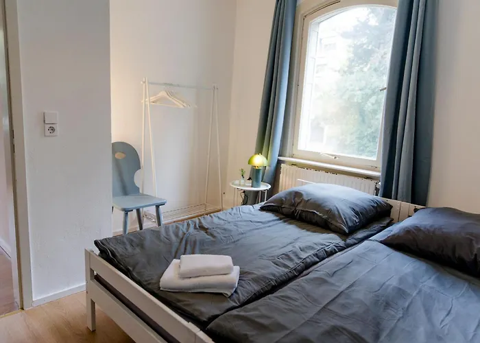 Leopold's Mit Garten Und Vesteblick Mitten In شقة
